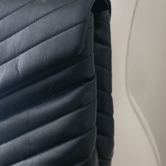 YSL- Saint Laurent Loulou Medium Shoulder bag - Picture 8 of 16